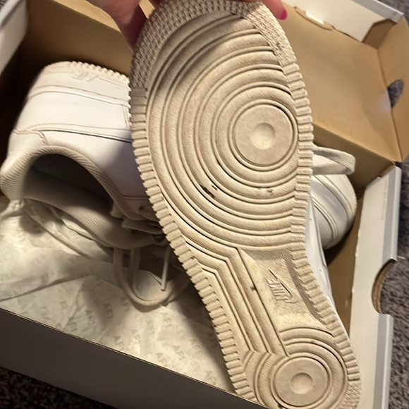 Air Force 1 - Picture 4 of 4